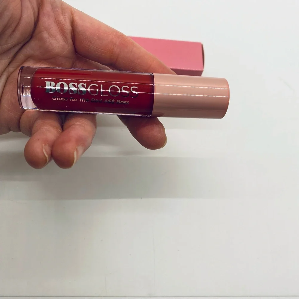 NWT BossGloss Lip Gloss in Chairwoman Red (bold red) 0.5 ml Full Size